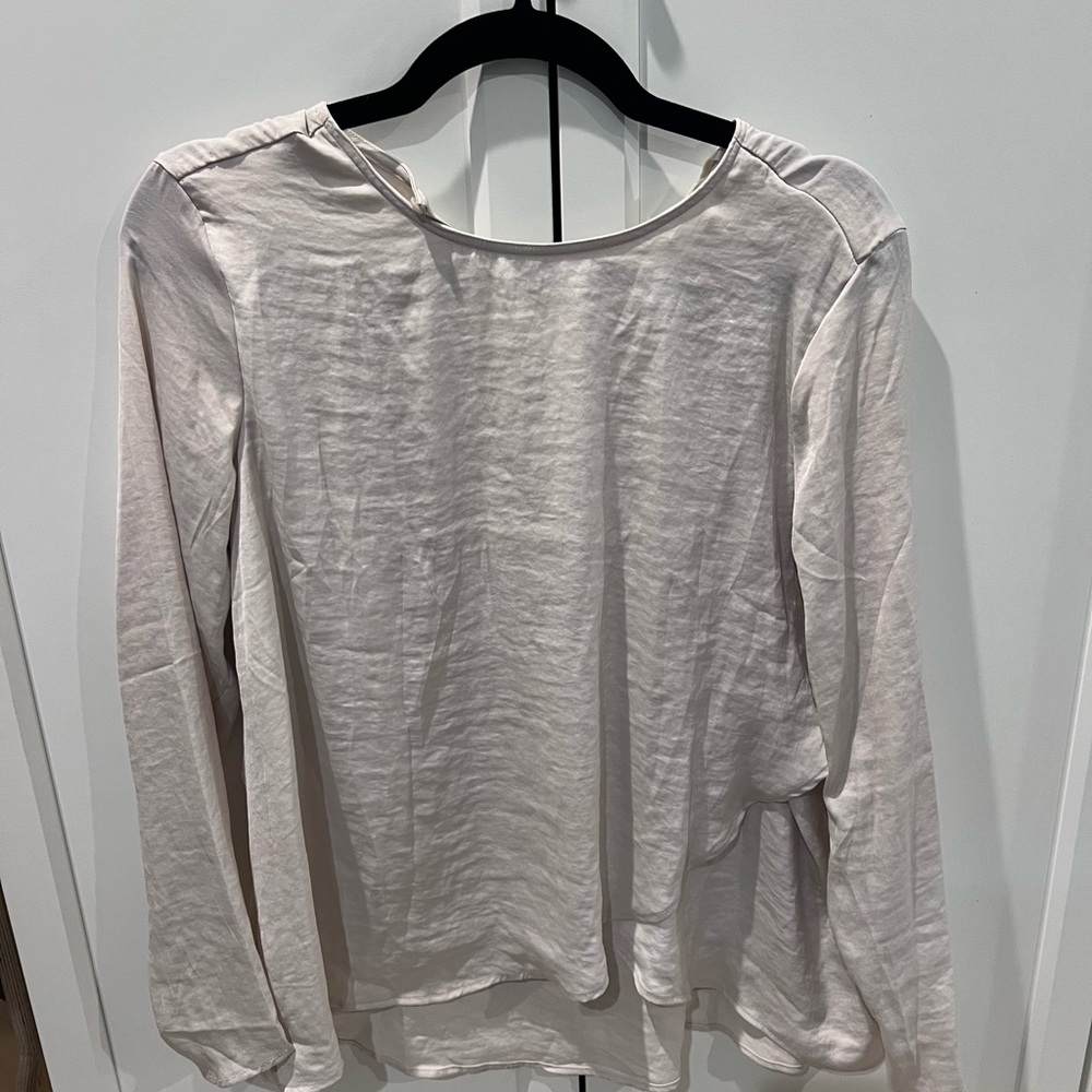 NWT H&M MAMA Light Beige Long Sleeve Nursing Blouse